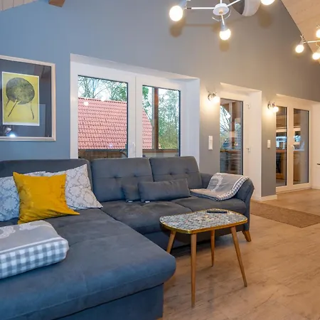 Ferienhauspenthouse Captain's Bridge Pelvorm